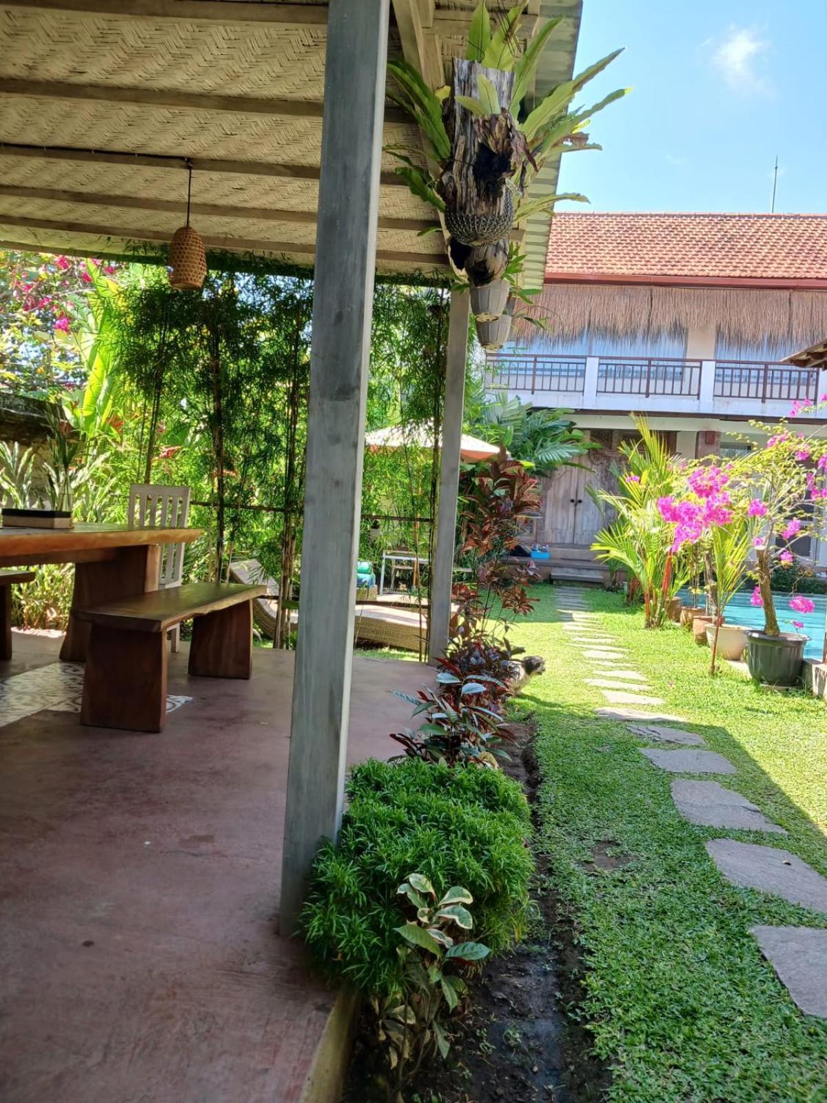 Semaya Homestay Убуд Екстериор снимка